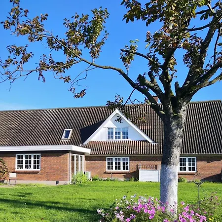 Hyggehome Strandelhjorn Daire